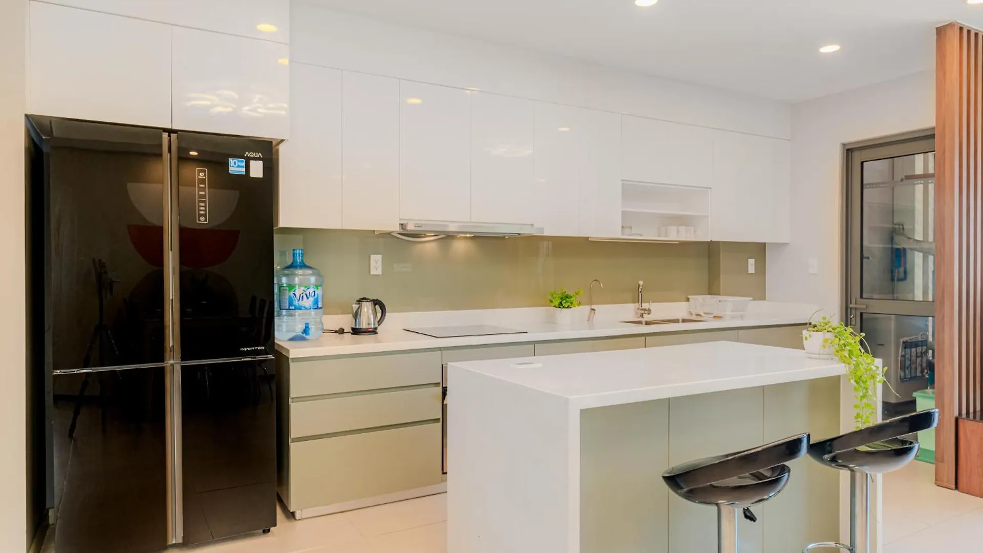 Clover Goldview Serviced Apartment Ho Chi Minh City 0*,