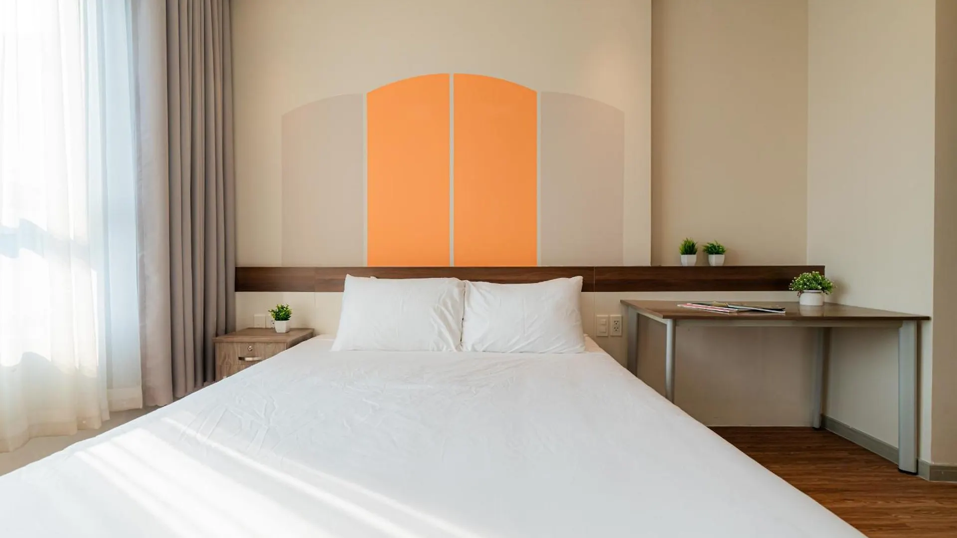 Clover Goldview Serviced Apartment Ho Chi Minh City