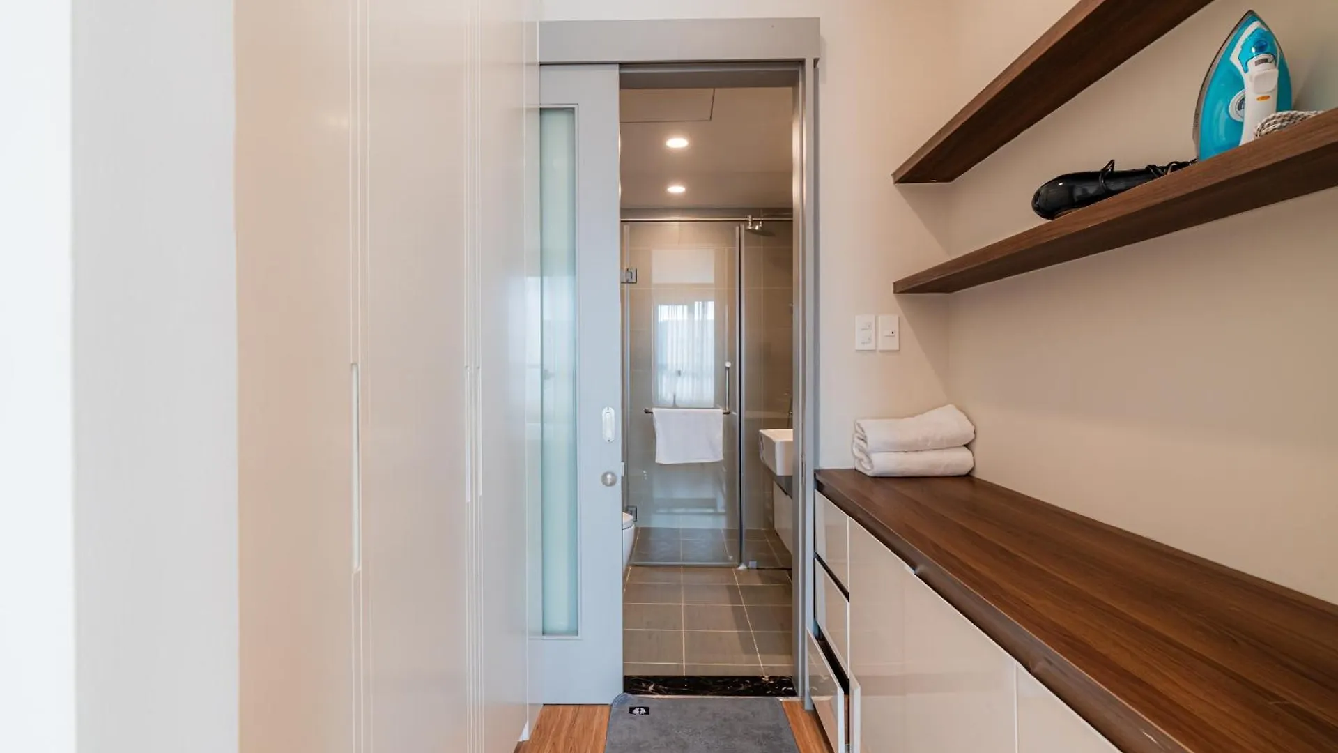 Clover Goldview Serviced Apartment Ho Chi Minh City Vietnam
