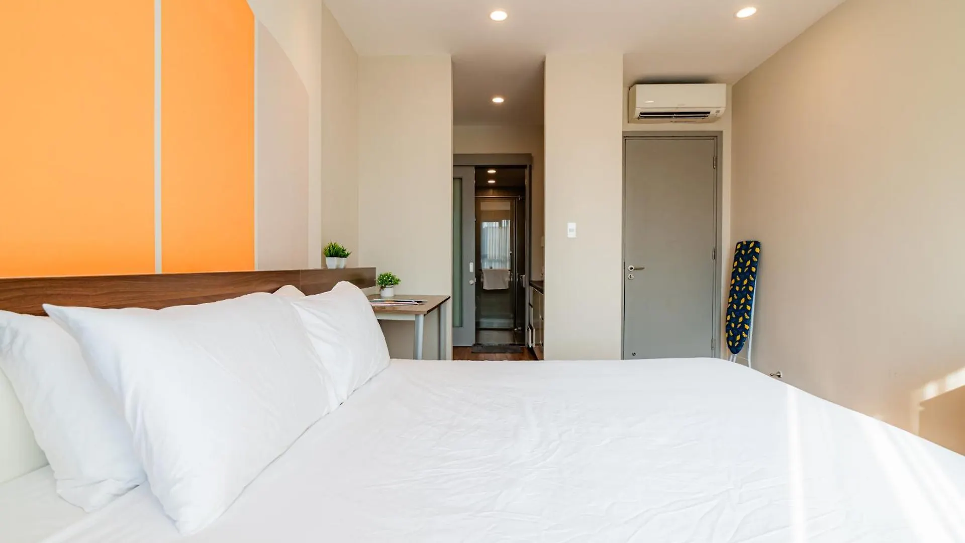 Clover Goldview Serviced Apartment Ho Chi Minh City