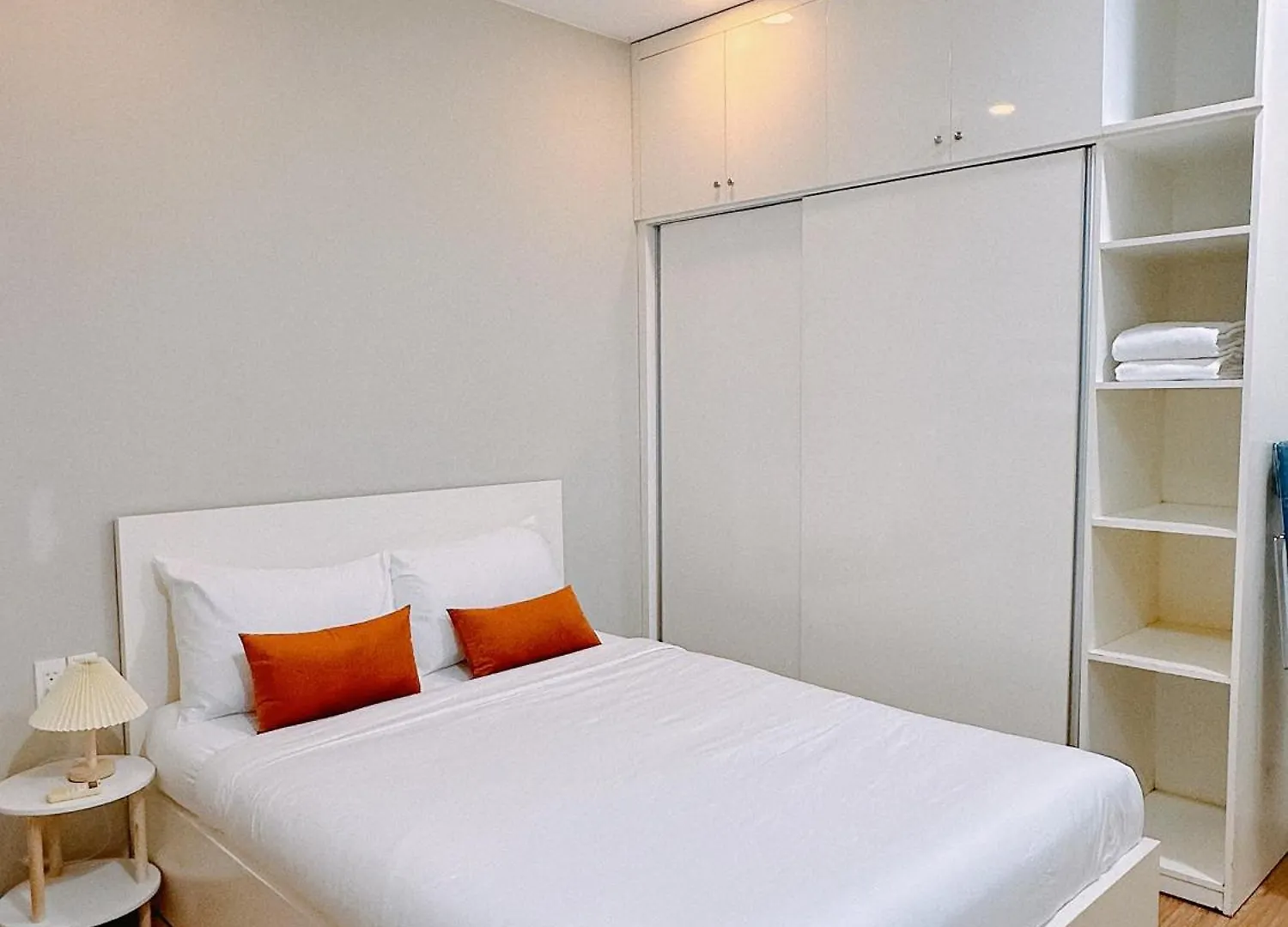 Clover Goldview Serviced Apartment Ho Chi Minh City