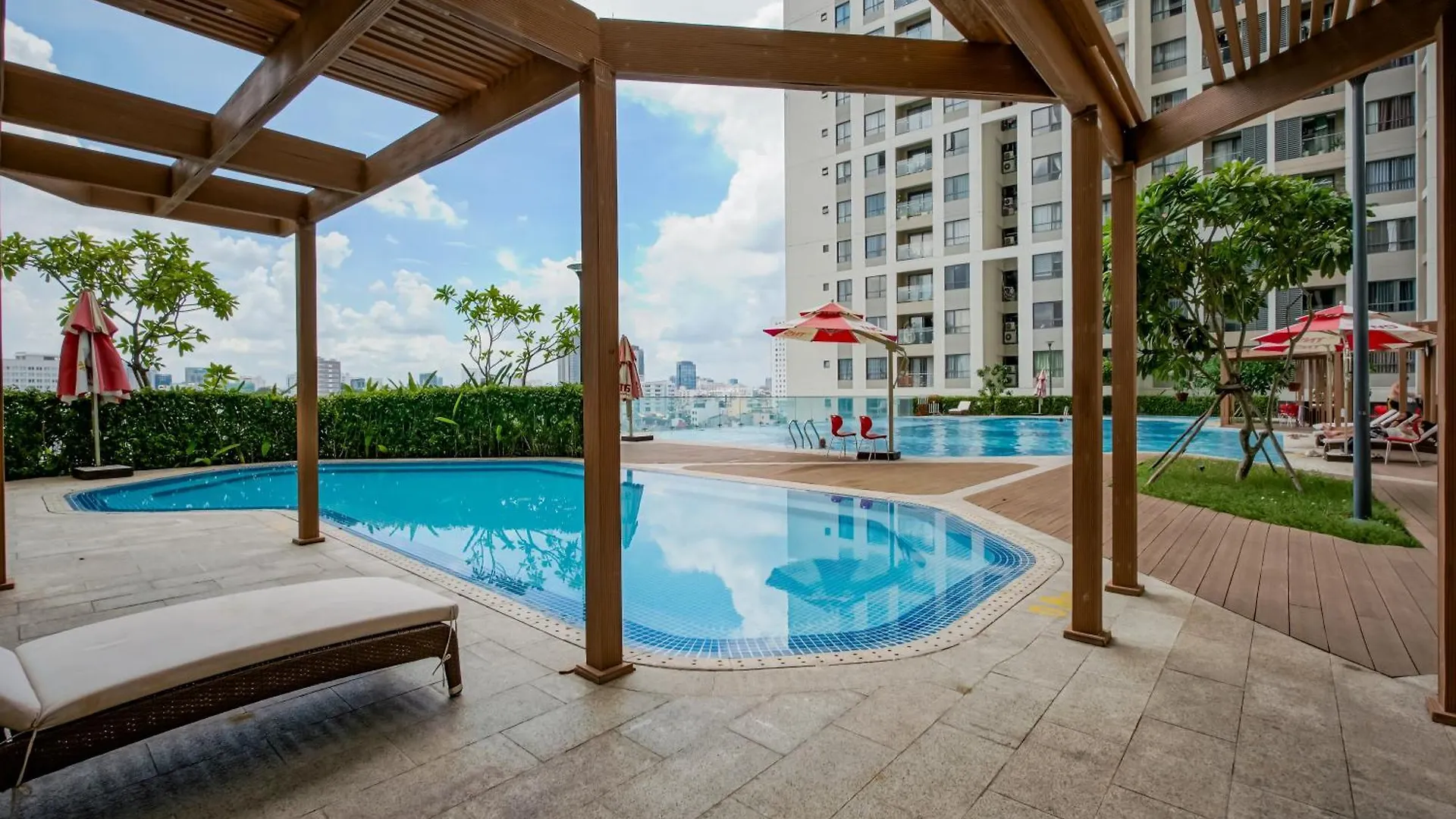 Clover Goldview Serviced Apartment Ho Chi Minh City