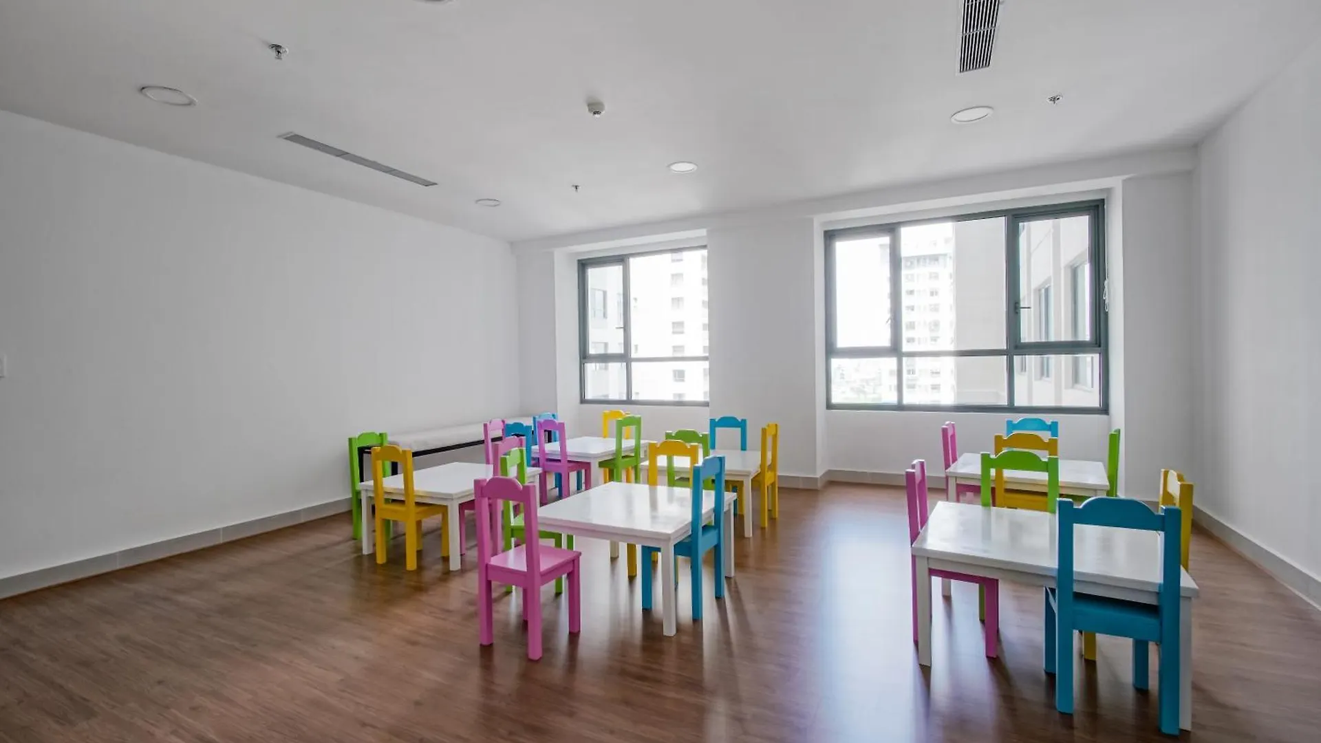 Clover Goldview Serviced Apartment Ho Chi Minh City