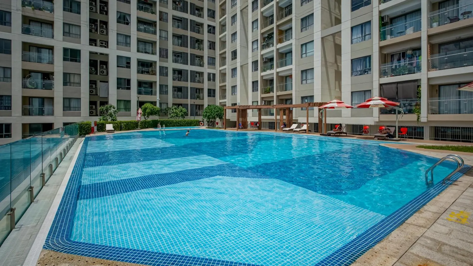 Clover Goldview Serviced Apartment Ho Chi Minh City Vietnam