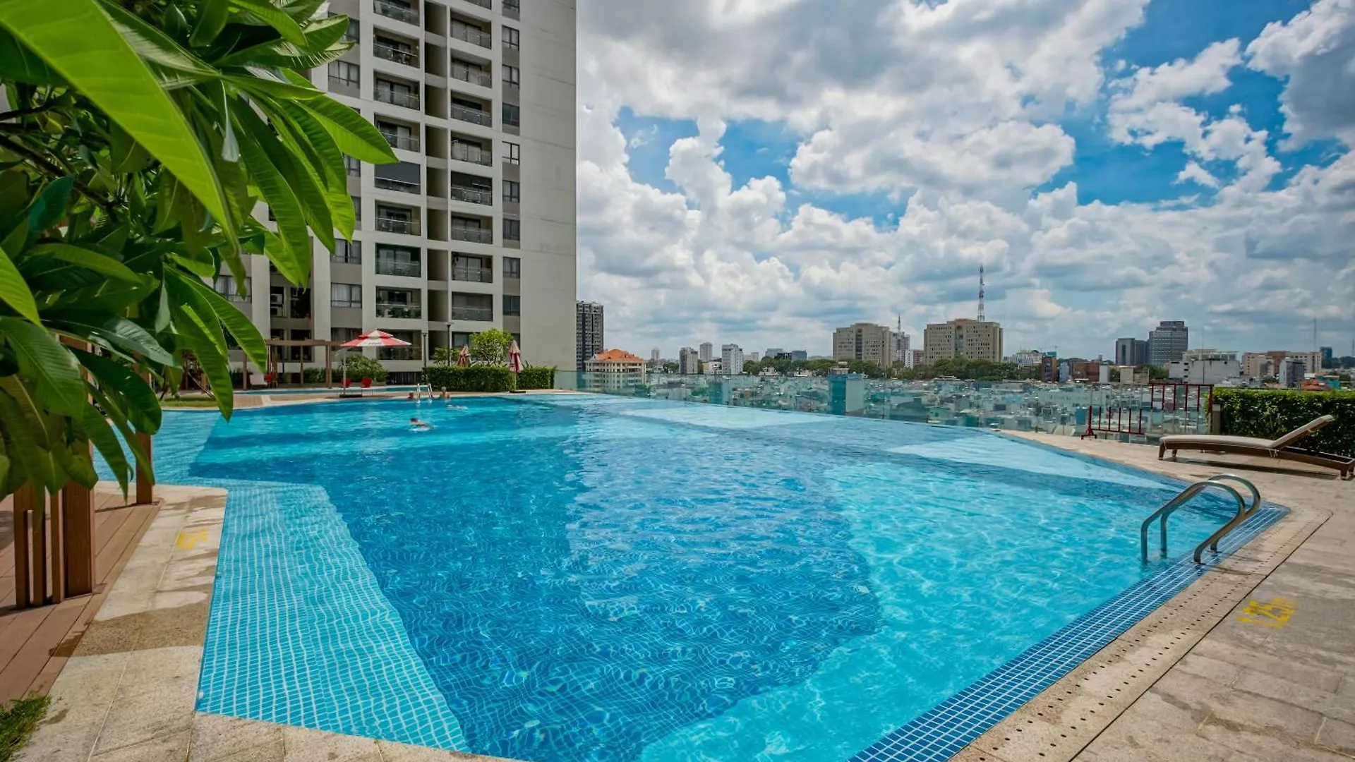 Clover Goldview Serviced Apartment Ho Chi Minh City