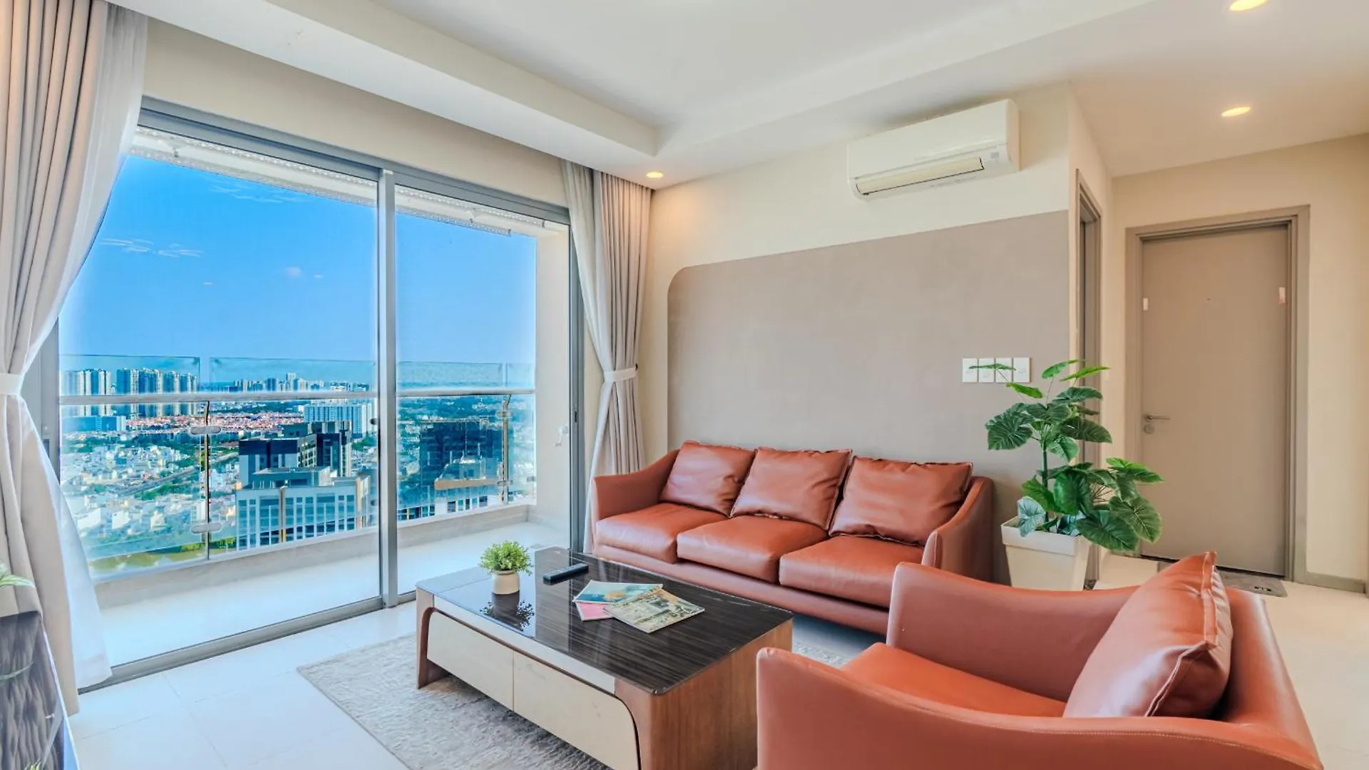 Clover Goldview Serviced Apartment Thành Pho Ho Chí Minh